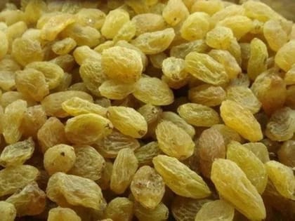 Dried Green Grapes (1kg) | Sweet & Vibrant | Healthy Snacking