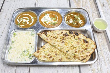 Paneer Naan Thali