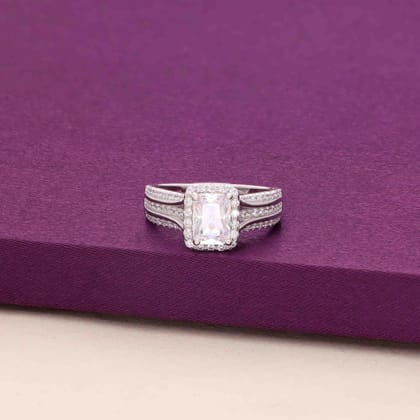 Sterling Silver Halo Cut Solitaire Ring-White Stone / Silver / 5