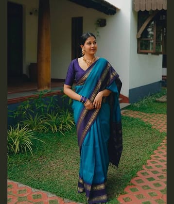 fab woven Art Silk Woven Design Kanjeevaram Sarees With Unstitched Blouse Piece ( Teal )