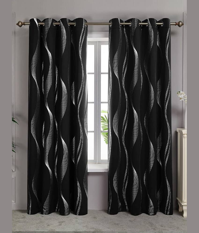 V21 decod Graphic Room Darkening Eyelet Curtain 5 ft ( Pack of 1 ) - Black