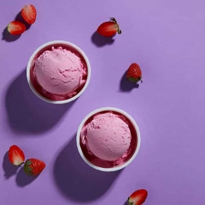 Strawberry Chunks Ice Cream