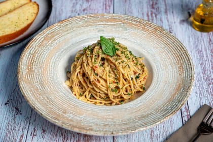 Spaghetti Aglio Olio Peperoncino Pasta