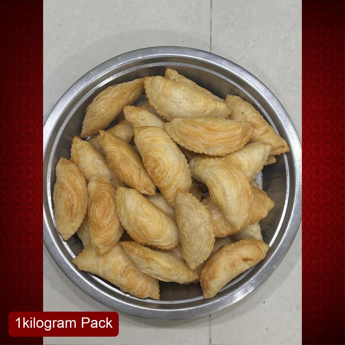 Aaswad Caterers Satha Karanji (1Kg) | Traditional Maharashtrian Dessert