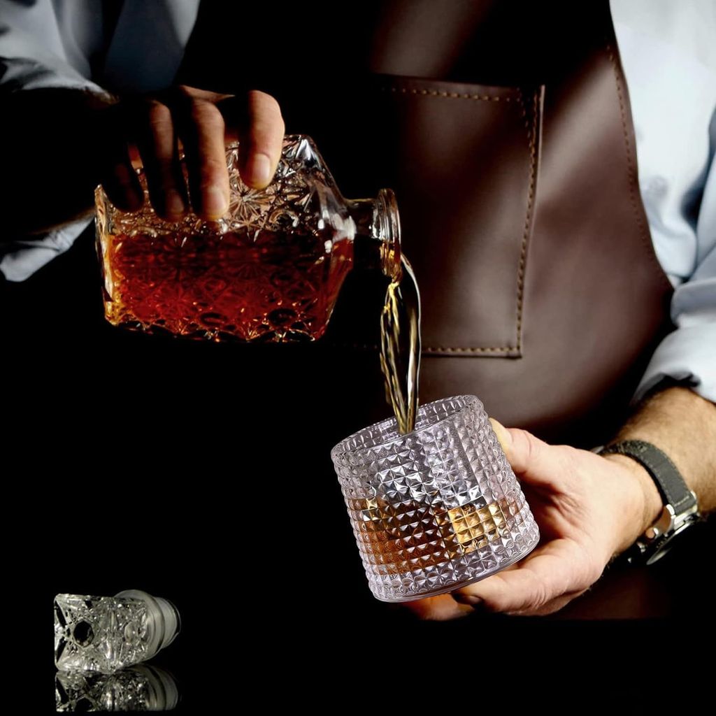 Diamond Dancing Whiskey Glass 200 ML Rotable Bottom, Spining Glasses Bar Glass for Drinking Bourbon, Whisky, Scotch, Cocktails