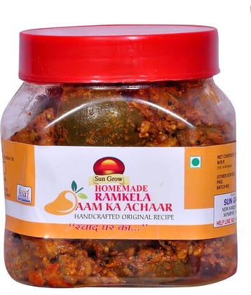 Sun Grow HomeMade khada Masala Se Bana Organic Ramkela Rajasthani Mango Pickle Masaledar Raw Mango(Kairi) Pickle 500 g