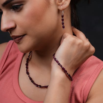 Red Natural Garnets Bracelet
