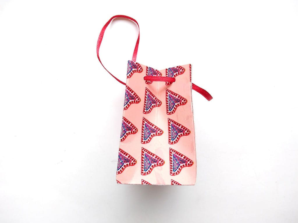 Valentines Special Gift Bags - Small - Handbags | Buy online on ZillyBuy