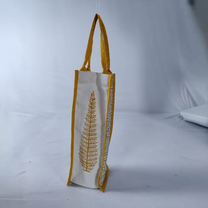 Handcrafted Block Printed Cotton Bottle Bag | Reusable | Beige Handcrafted Block Printed Cotton Bottle Bag | Reusable | Beige