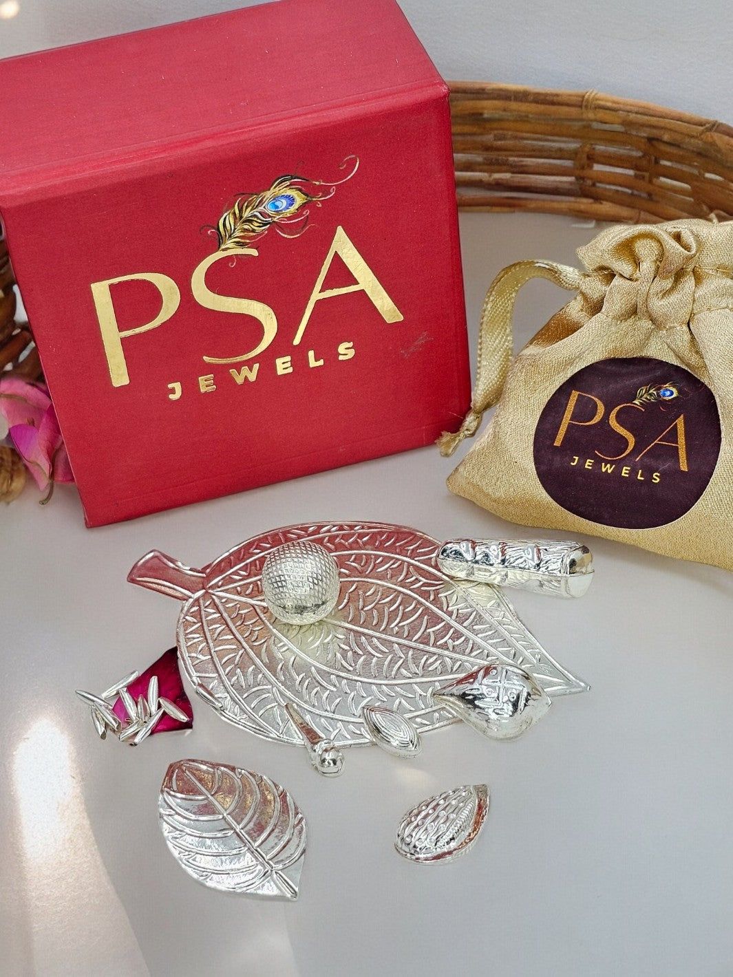Everyday Essentials Pujan Mini Hamper / Gift Box