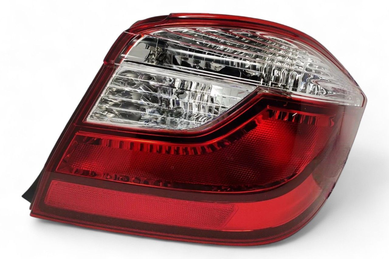 Lumax Rear Tail Lamp - RH AV315561