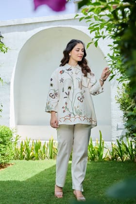 Floral Muse Hand-Embroidered Cotton Coord with Collar-CREAM / M