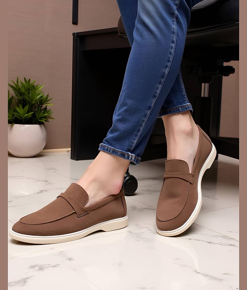 Prolific MHKL-CM491 Cream Men's Slip-on Shoes