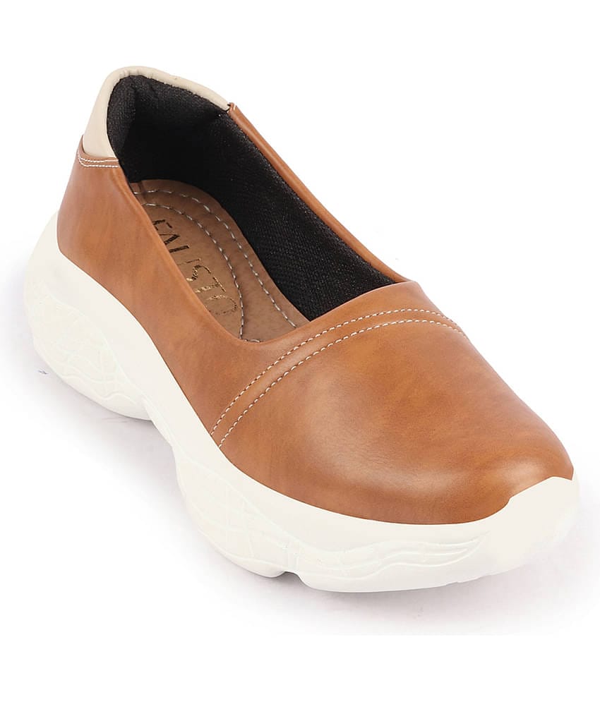 Fausto - Beige Women's Slip On