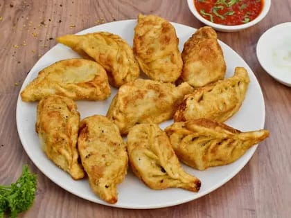 Chicken Fried Momos [10 Pieces]