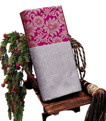 Women's Banarasi Style