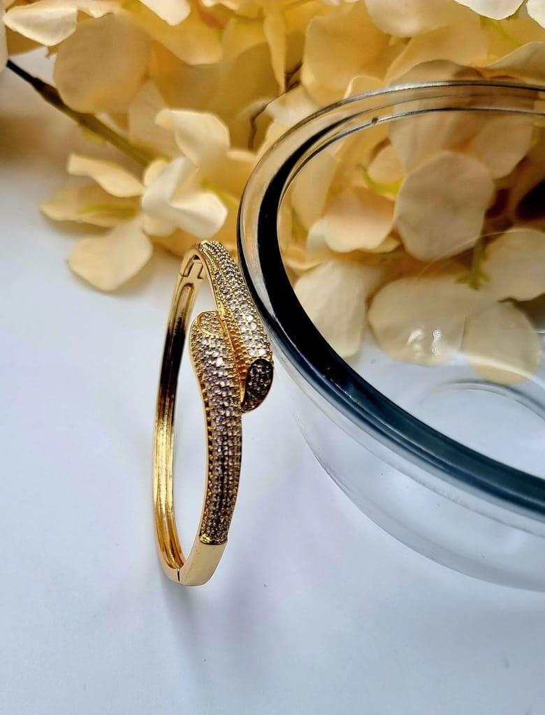 Snake Design Bracelet with Rhinestone