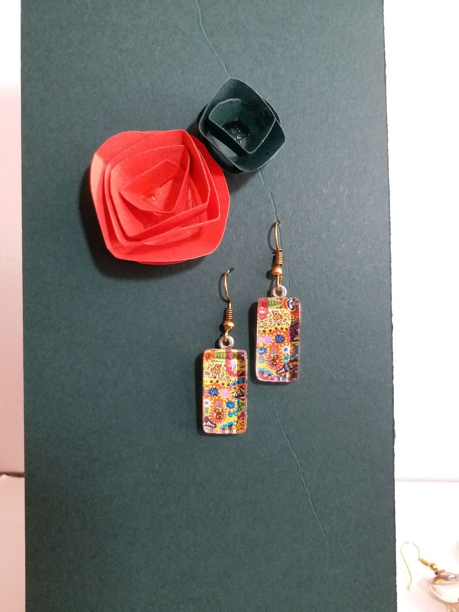 DREAMING RECTANGLE GLASS EARRINGS