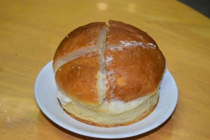 Malai chini bun