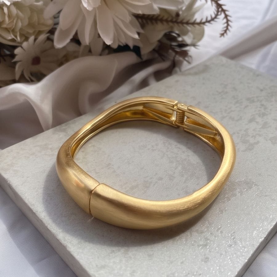 Halo Cuff