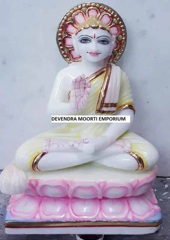 Beautifully Craved Gautam Swami Statue, Home