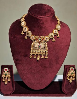 NECKLACE RAJ