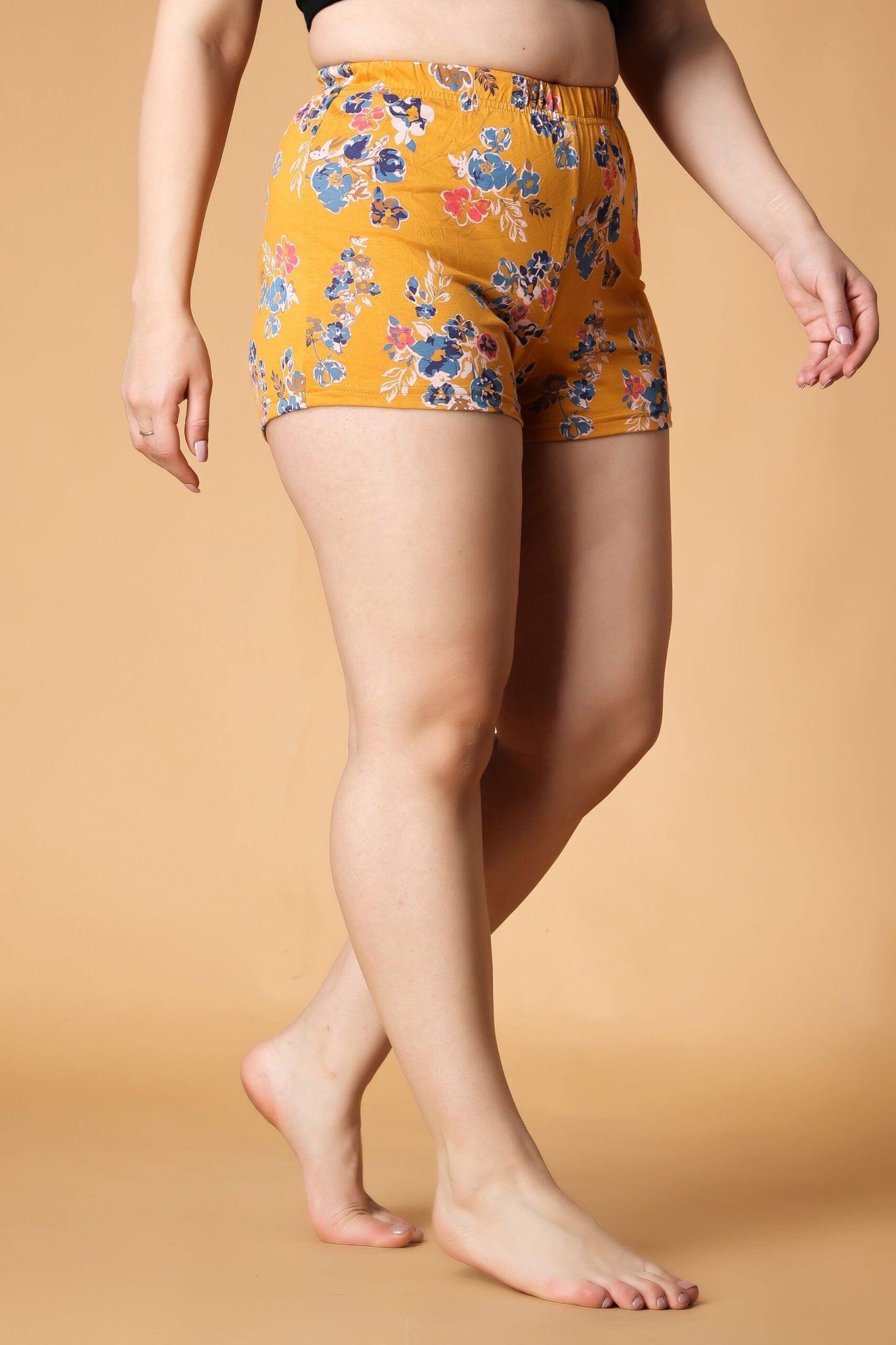Yellow Floral Printed Fitted Shorts-L / Yellow