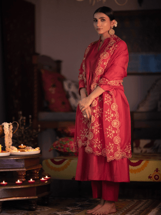 Stunning Red Chanderi Suit Set with Zari Work Dupatta & Matching Pants-XS