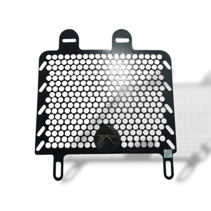 DOMINAR 400 RADIATOR GRILL