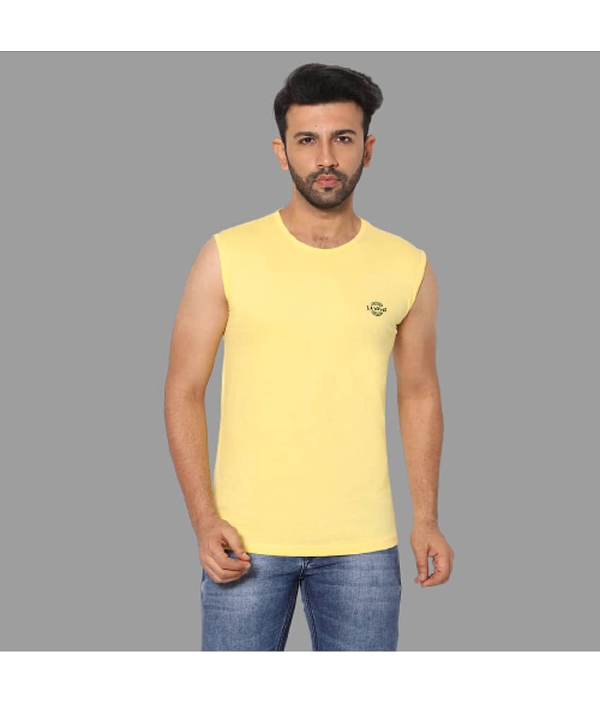 LA'eNviE - Yellow Cotton Slim Fit Men's Sports T-Shirt ( Pack of 1 )