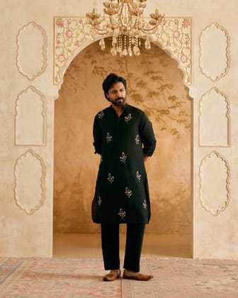 Royal Black Embroidered Silk Kurta-XXS / Black