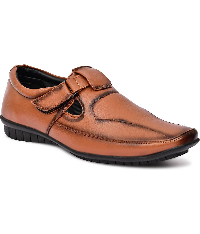RYKO Tan Men's Jutti
