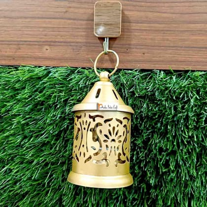 Antique Metal Hanging Tealight Holder/Lantern Antique Metal Hanging Tealight Holder/Lantern