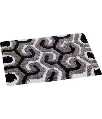 Aazeem Black Cotton Checks Floor Mat