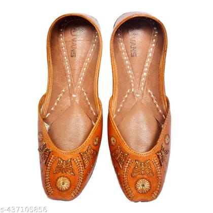 RAJVANS Ethnic Womens Leather Juttis with Cutting Artwork, Ladies mojaris, Punjabi Jutti, Office Work Casual wear