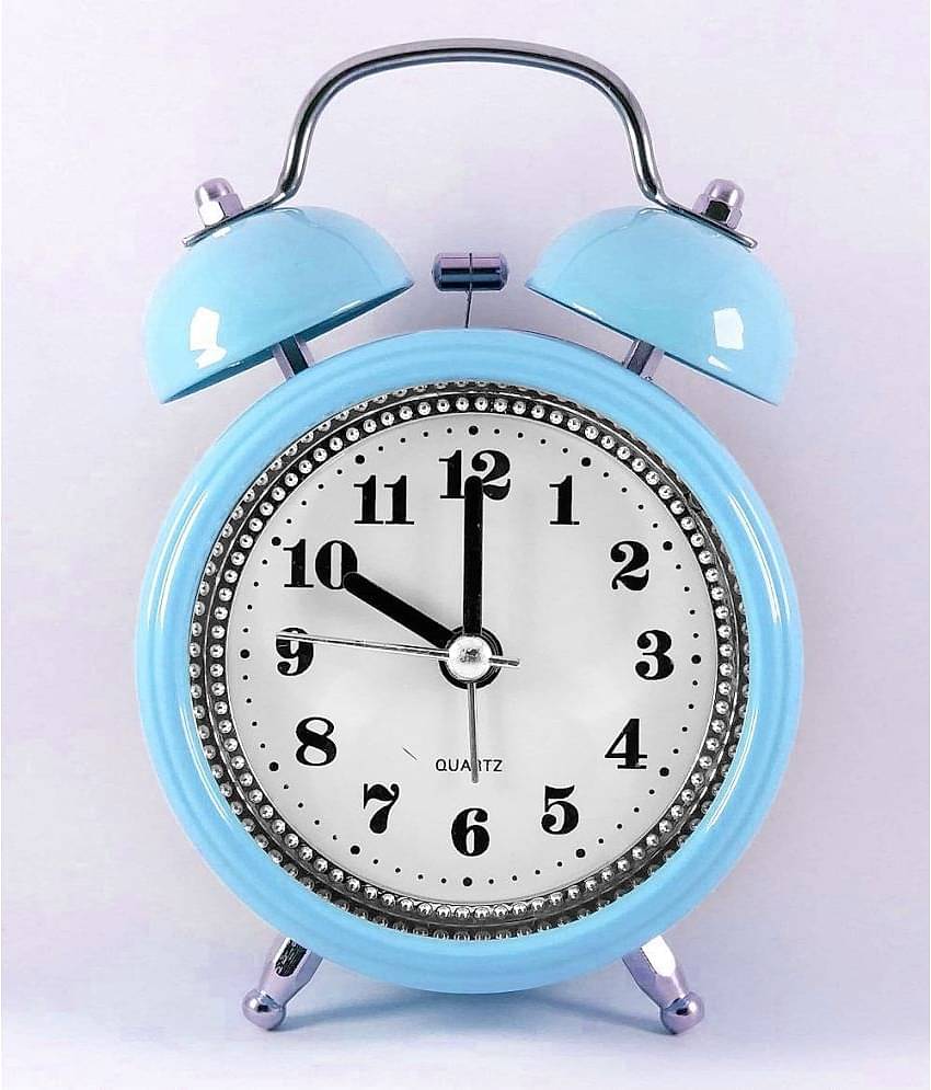 Paxmore Analog 2832 Vintage Look Alarm Clock - Pack of 1