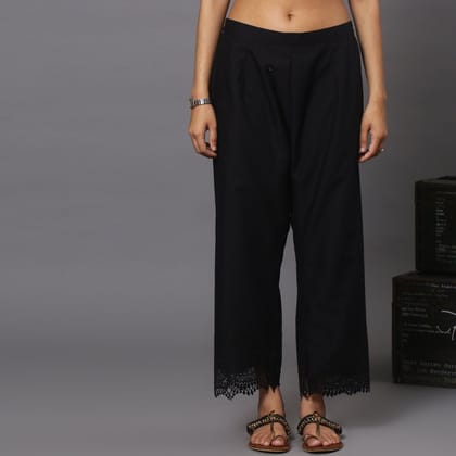 cotton ankle pants in lace and cutwork fabric-XS