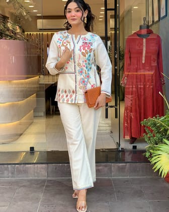 Effortless Cotton Slub Fabric Embroidery Work Cord Set for Women-White / S-36