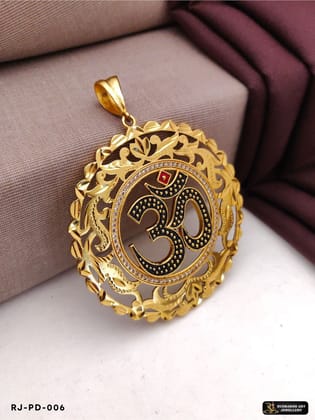 Superior Circle Diamond Om Pendant-01 for Men PD-006-Gold Plated