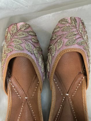 Embellished Hand crafted Mojaris - Pink-38 / Pink