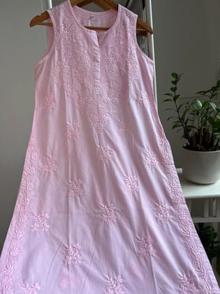 Mul Cotton Sleevless Chikankari Kurti - Pink-Apple Green / cotton / M