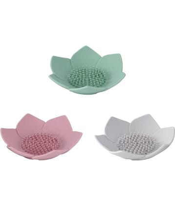 BLUE HOME AND KITCHEN Lotus Shape Silicon Soap Dish Self Draining (Pack of 3)