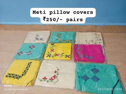 Meti Pillow Covers 1 pair Random Color
