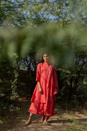 Raspberry Pink Kurta Set with Jaamdani Dupatta-S