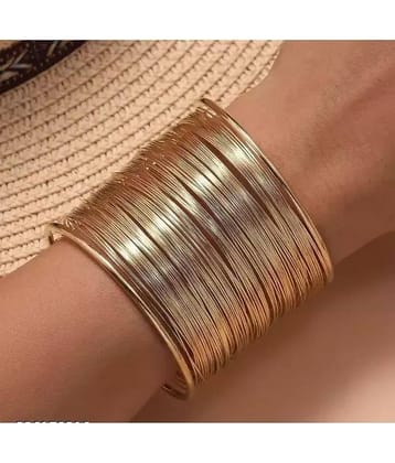 Samridhi DC Silver Bangle ( Pack of 1 )