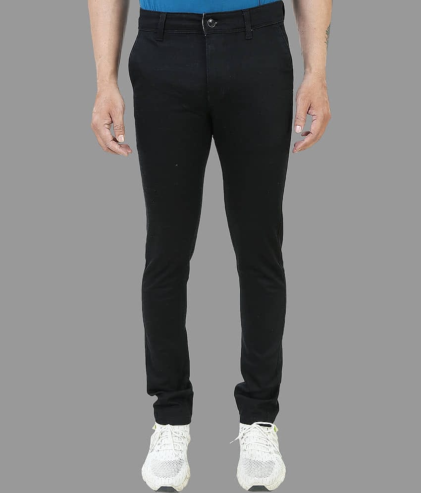 plounge - Black Cotton Blend Slim Fit Men's Jeans ( Pack of 1 )