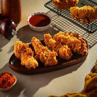 Crispy Fried Chicken Strips (4Pcs)
