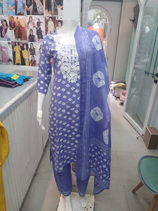  Kurtis Dupatta set