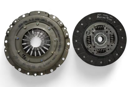 Tata Clutch Set (Disc+Pressure Plate) AV828743