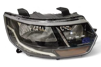 Lumax Head Lamp - RH AV700467 Lumax Head Lamp - RH AV700467